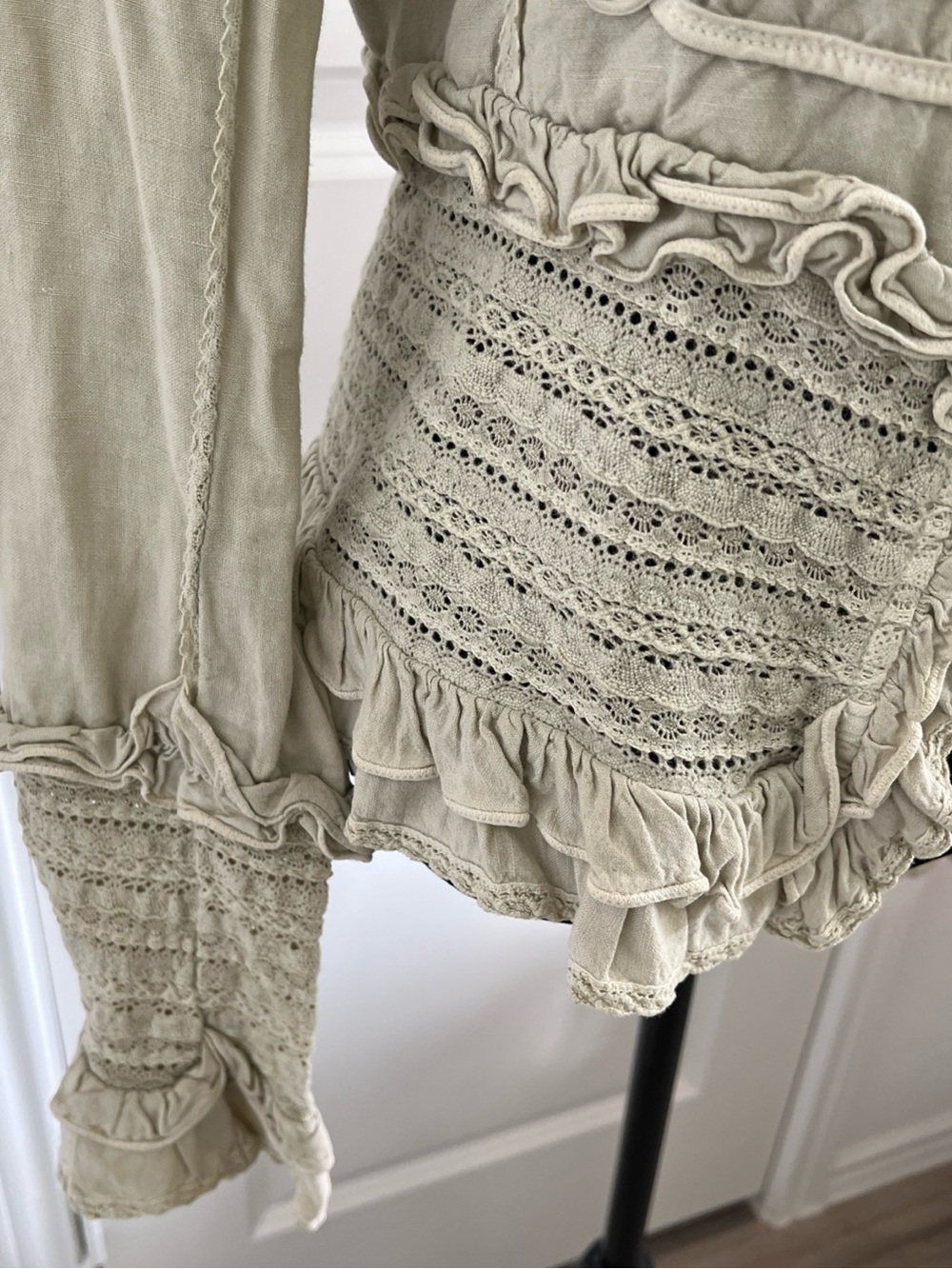 Closed Cream Ruffled Military-Style Jacket open front - Picture 6 of 10
